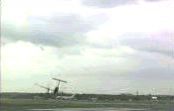 ../newssystem/imagesNews/old_archive/thumbnails/dash8_crash3.jpg (4046 bytes)